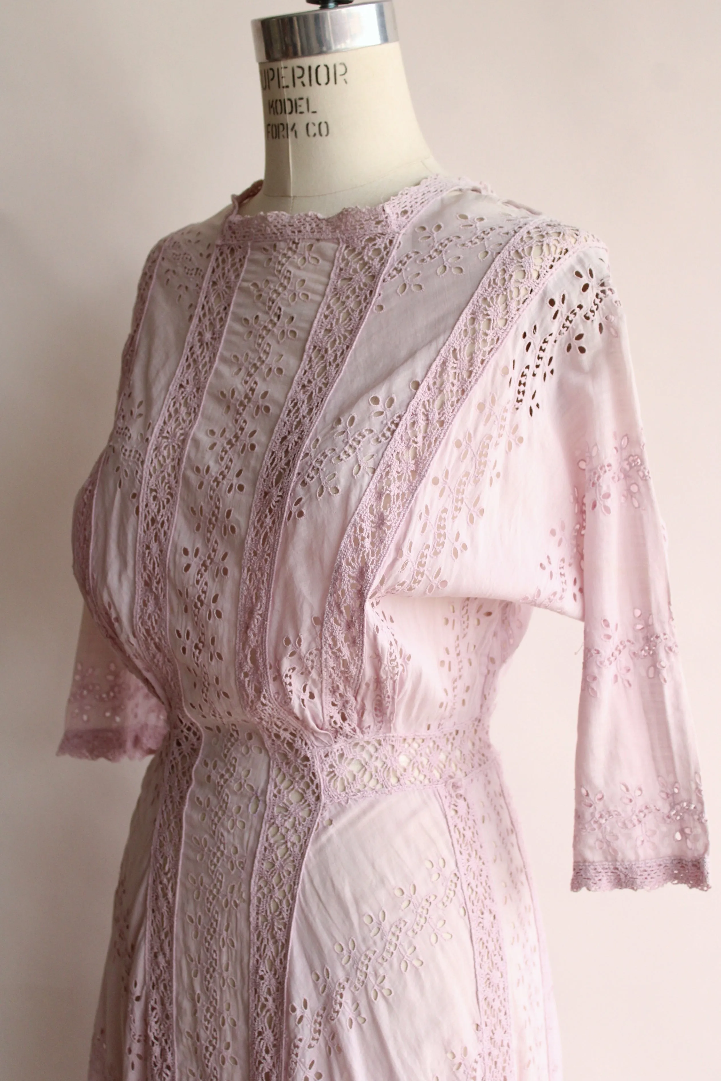Antique 1900s Edwardian Lavender Cotton Dress