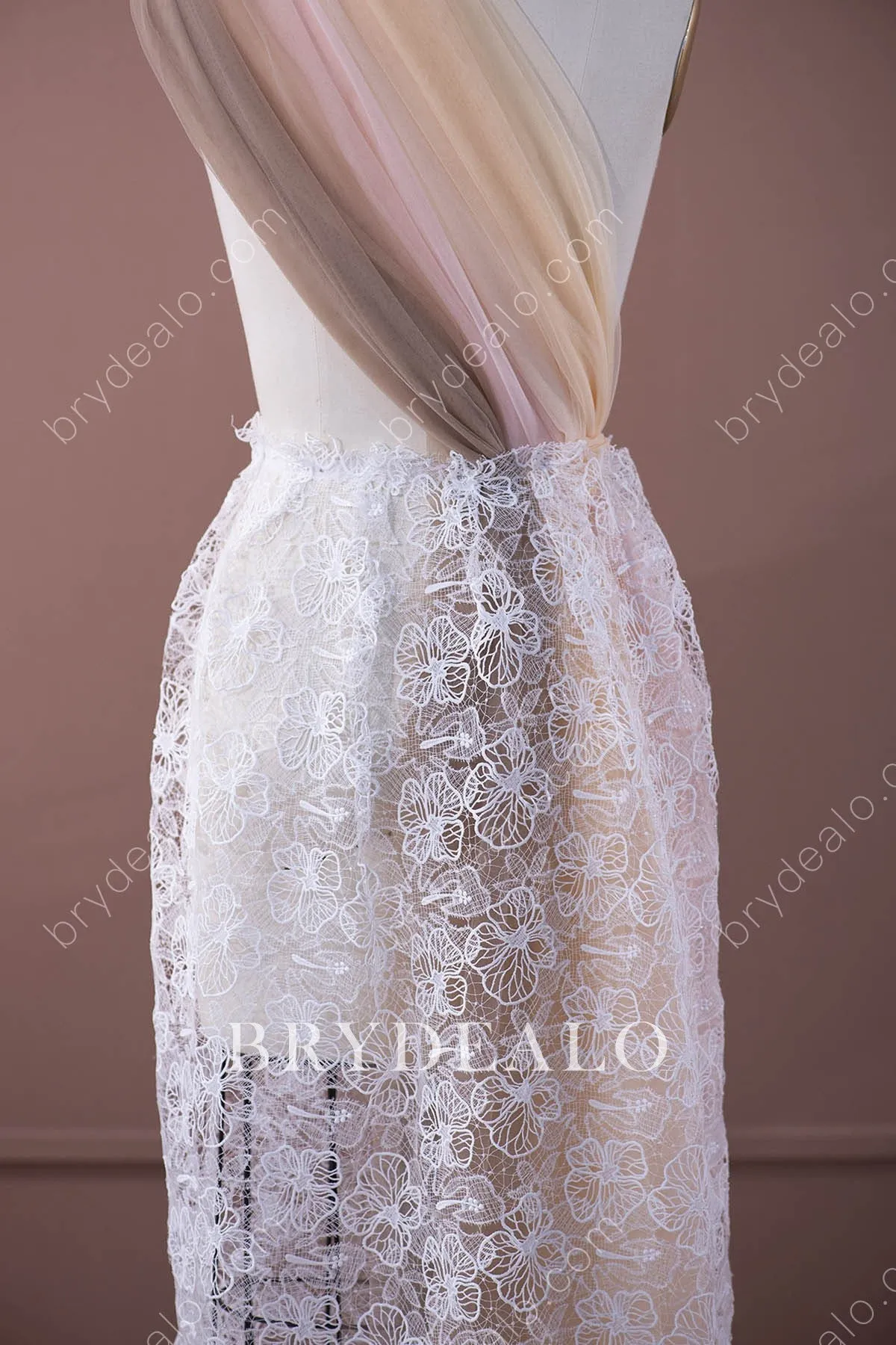 Modern Big Flower Embroidered Lace Fabric for Dresses
