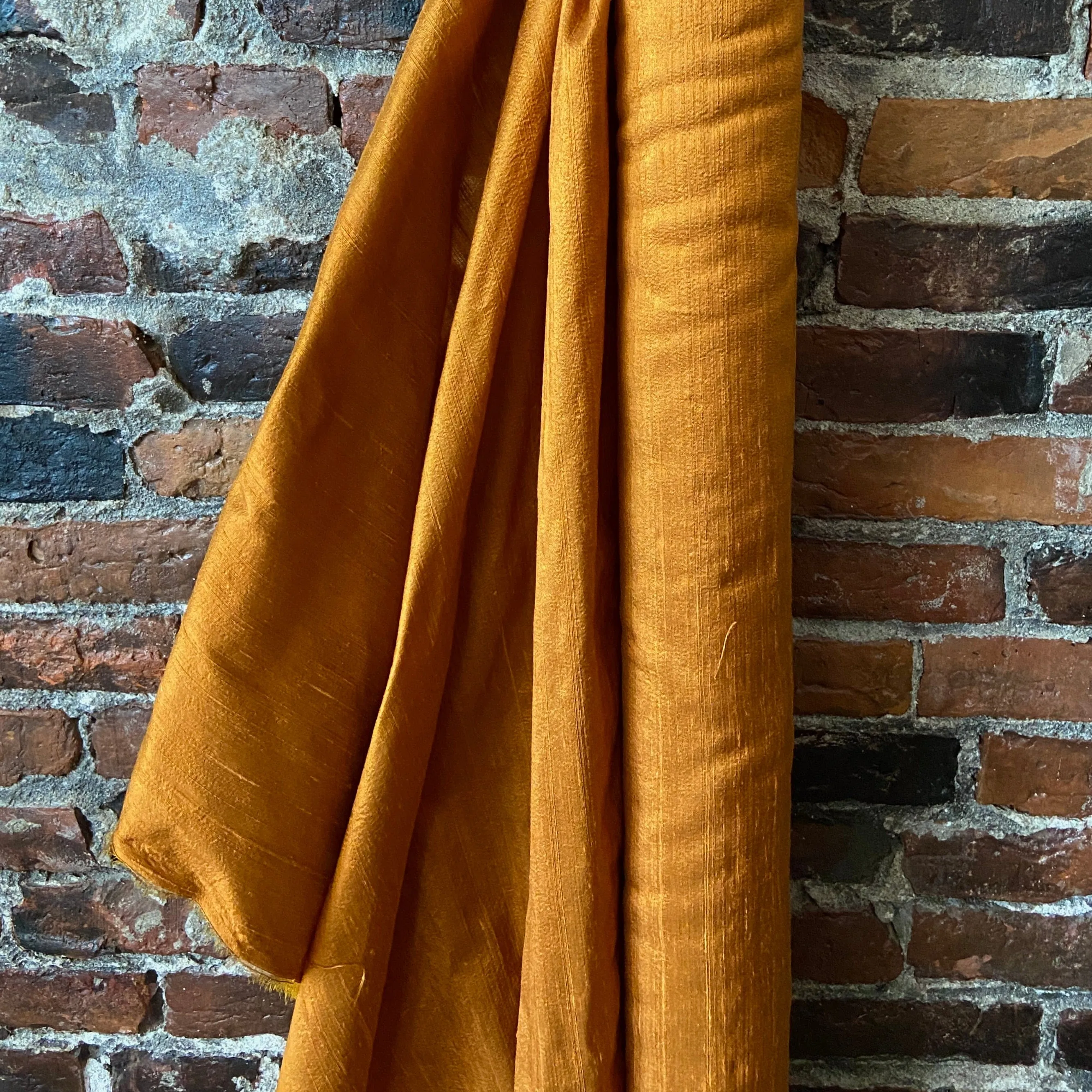 Shoreline Silk in Autumn Rust - 44"/45" Wide