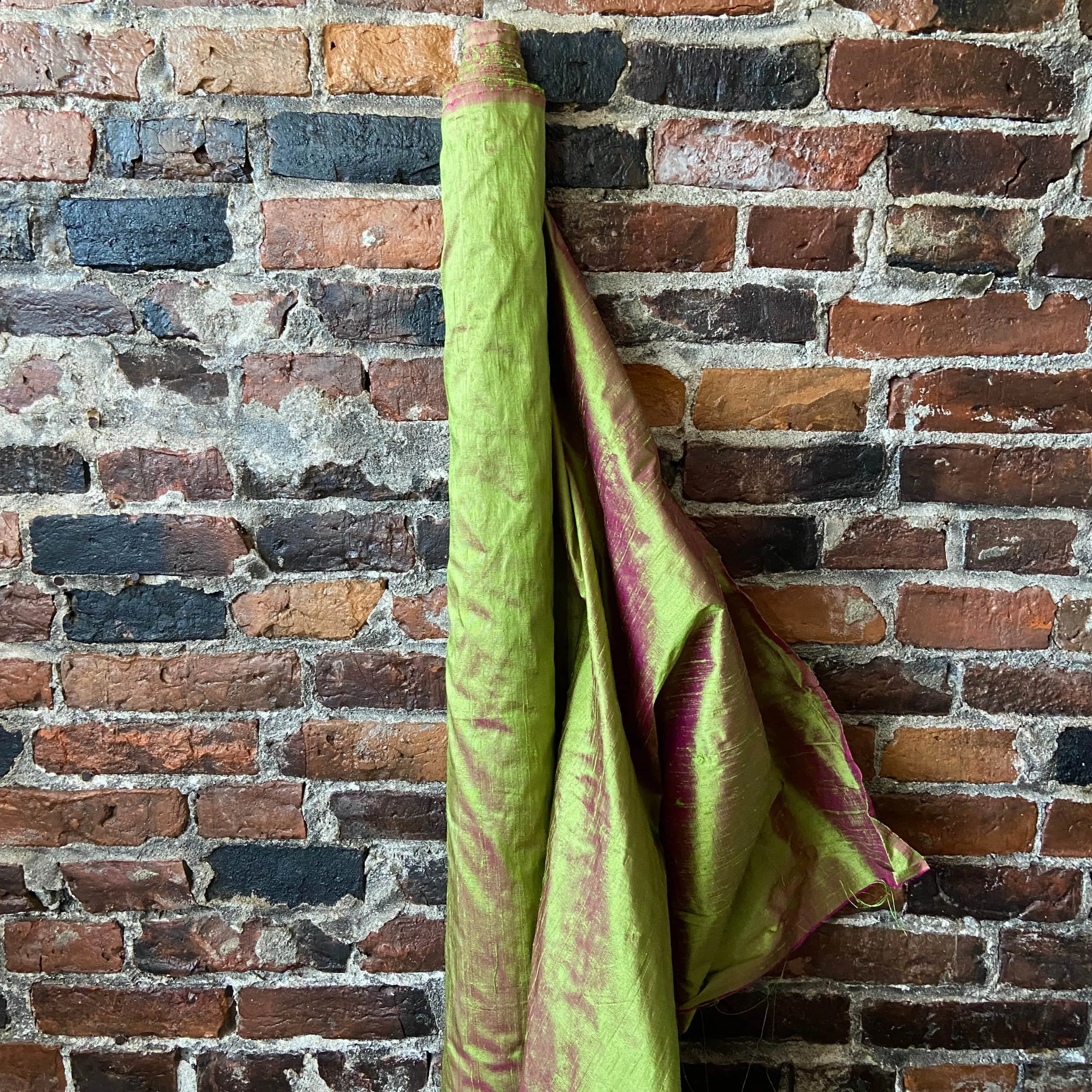 Shoreline Silk in Watermelon - 44"/45" Wide