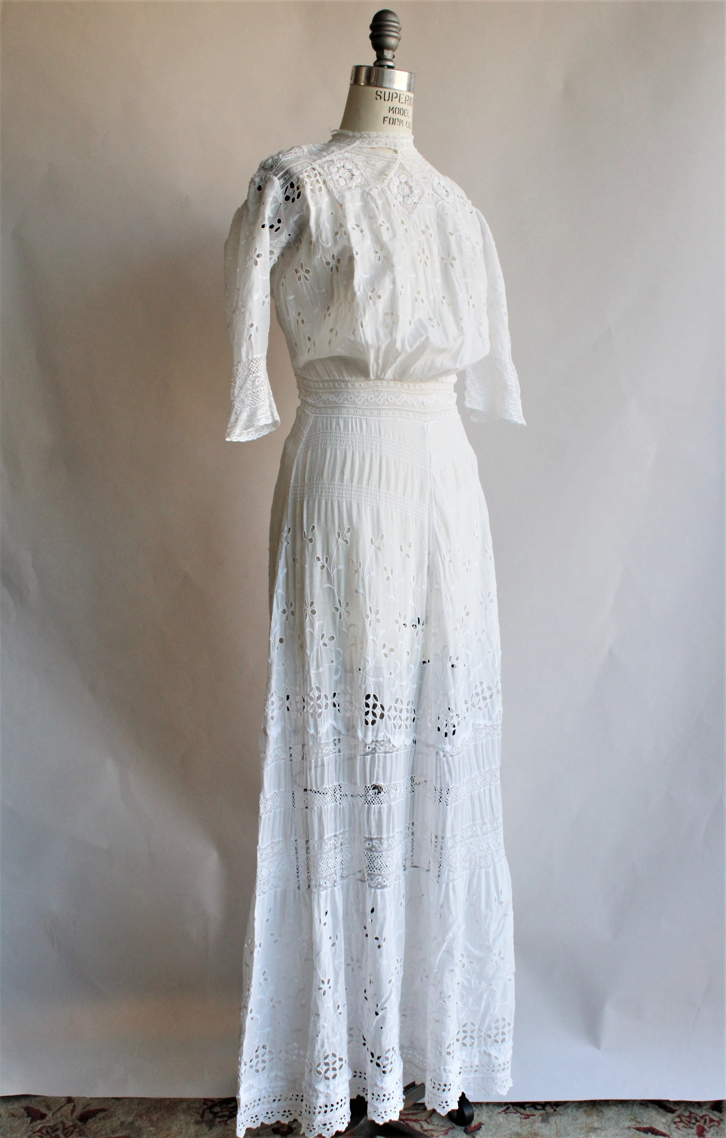 Vintage Antique 1900s Edwardian White Dress