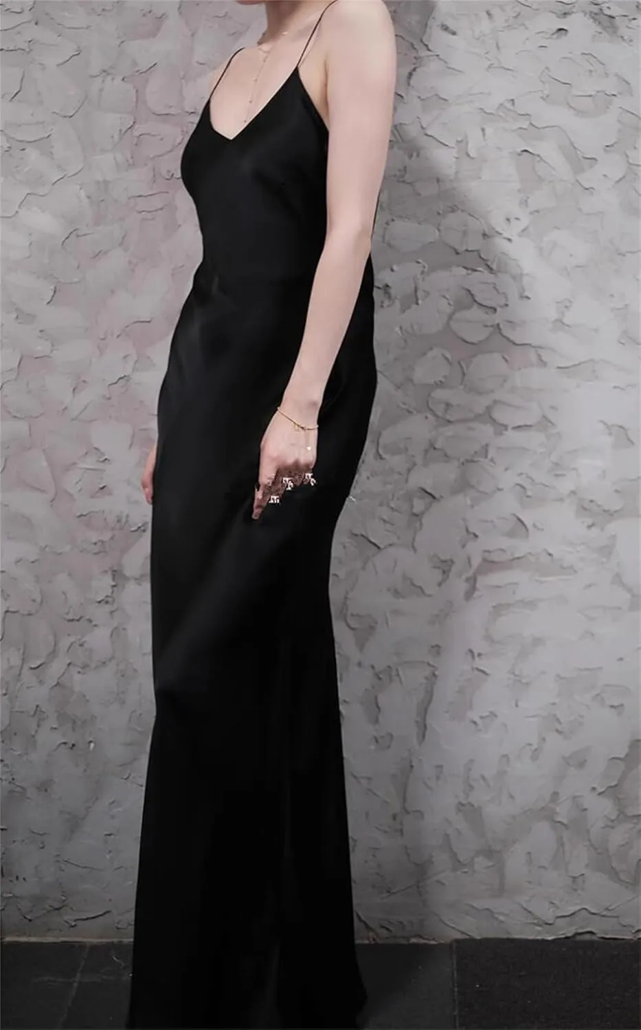 Women's Real Silk V-Neck Sexy Long Slip Dress Slim Fitting Suspender Dresses